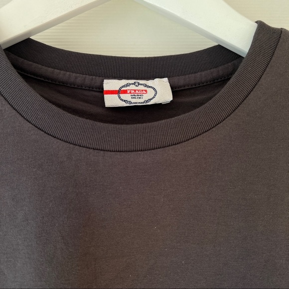Prada Men’s T-shirt - Dark Gray Medium Short Sleeve Tee Thin Light Weight - Picture 4 of 5
